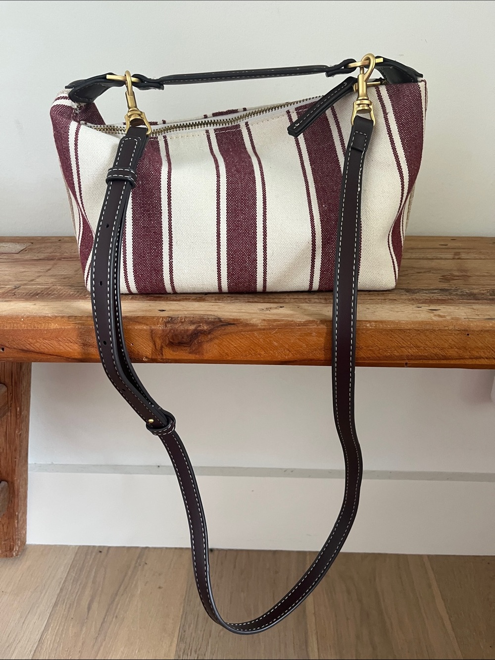 Striped Canvas Zara crossbody Bag in Burgundy and White.